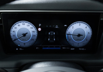 Подержанный автомобиль Hyundai Tucson 2022 года (12 фото)