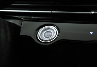 Подержанный автомобиль Omoda C5 2023 года (20 фото)