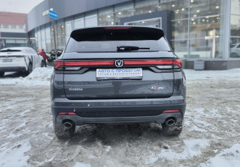 Подержанный автомобиль Changan CS35PLUS 2023 года (5 фото)