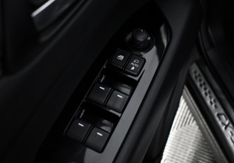 Подержанный автомобиль Mazda CX-5 2017 года (10 фото)