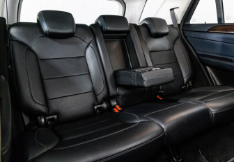 Подержанный автомобиль Mercedes-Benz GLE 2016 года (28 фото)