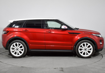 Подержанный автомобиль Land Rover Range Rover Evoque 2015 года (4 фото)