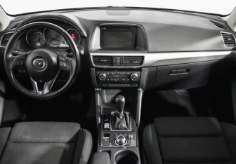 Подержанный автомобиль Mazda CX-5 2017 года (13 фото)