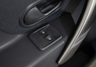 Подержанный автомобиль Renault Sandero 2014 года (4 фото)