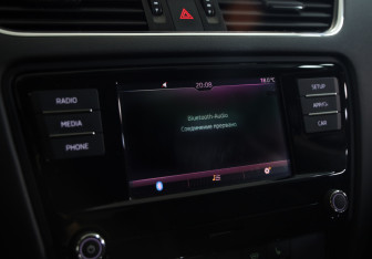 Подержанный автомобиль Skoda Octavia Liftback 2018 года (12 фото)