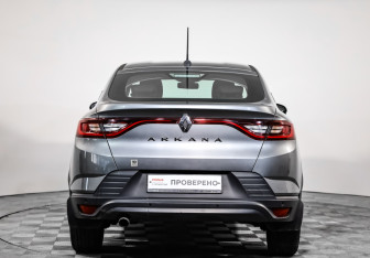 Подержанный автомобиль Renault Arkana 2020 года (6 фото)