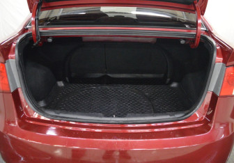Подержанный автомобиль Kia Cerato Sedan 2010 года (15 фото)