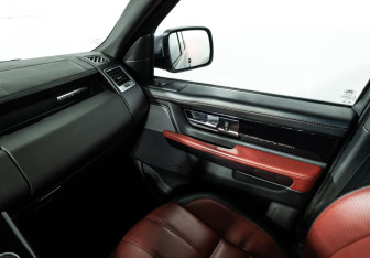 Подержанный автомобиль Land Rover Range Rover Sport 2012 года (18 фото)