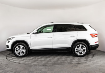 Подержанный автомобиль Skoda Kodiaq 2019 года (9 фото)