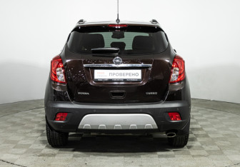 Подержанный автомобиль Opel Mokka 2015 года (6 фото)