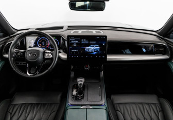 Подержанный автомобиль GAC GS8 2023 года (13 фото)