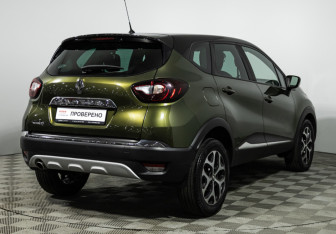 Подержанный автомобиль Renault Kaptur 2017 года (5 фото)