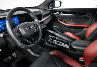 Подержанный автомобиль Geely Coolray 2024 года (9 фото)