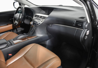 Подержанный автомобиль Lexus RX 2015 года (12 фото)