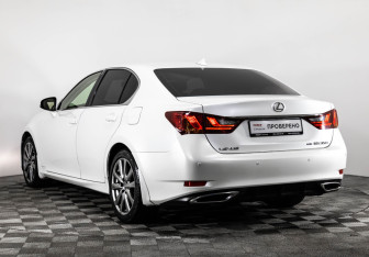 Подержанный автомобиль Lexus GS 2013 года (7 фото)