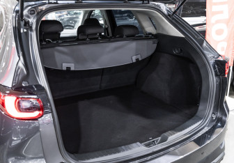 Подержанный автомобиль Mazda CX-5 2025 года (25 фото)