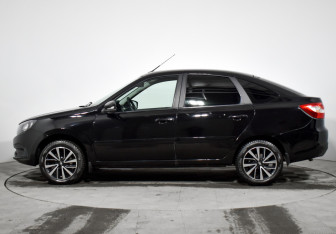 Подержанный автомобиль LADA (ВАЗ) Granta Liftback 2023 года (8 фото)