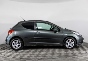 Подержанный автомобиль Peugeot 207 Hatchback 2007 года (4 фото)