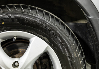 Подержанный автомобиль Nissan Qashqai 2012 года (16 фото)