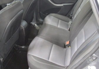 Подержанный автомобиль Hyundai i30 Hatchback 2016 года (11 фото)