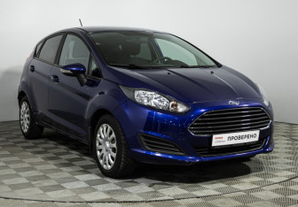 Подержанный автомобиль Ford Fiesta Hatchback 2018 года (3 фото)