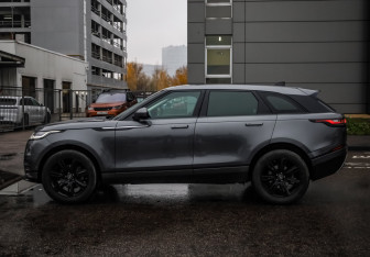 Подержанный автомобиль Land Rover Range Rover Velar 2018 года (9 фото)