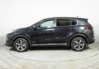 Подержанный автомобиль Kia Sportage 2019 года (8 фото)