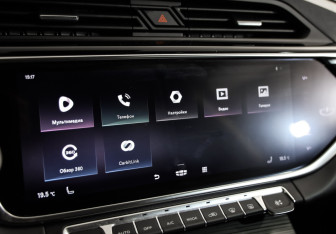 Подержанный автомобиль Geely Atlas Pro 2022 года (20 фото)