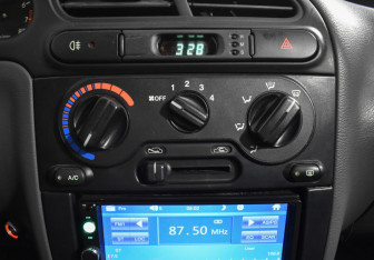 Подержанный автомобиль Chevrolet Lanos 2008 года (15 фото)