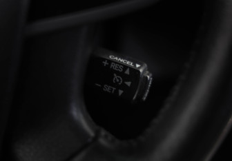 Подержанный автомобиль Toyota Camry Sedan 2013 года (14 фото)