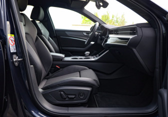 Подержанный автомобиль Audi A6 Sedan 2020 года (24 фото)