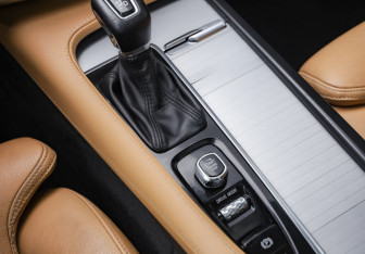 Подержанный автомобиль Volvo XC90 2019 года (22 фото)