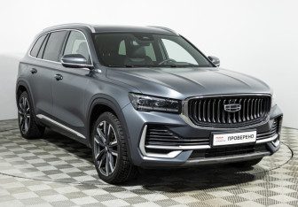 Подержанный автомобиль Geely Monjaro 2024 года (3 фото)