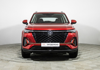 Подержанный автомобиль Changan CS35PLUS 2023 года (2 фото)