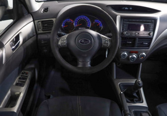 Подержанный автомобиль Subaru Forester Suv 2008 года (10 фото)
