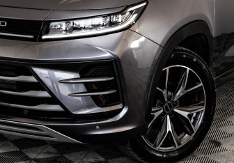 Подержанный автомобиль Exeed LX 2023 года (2 фото)