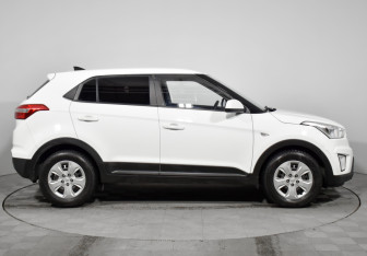 Подержанный автомобиль Hyundai Creta 2018 года (4 фото)