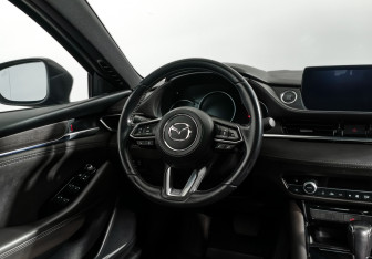 Подержанный автомобиль Mazda 6 Sedan 2023 года (15 фото)