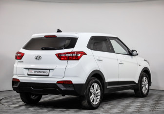 Подержанный автомобиль Hyundai Creta 2019 года (5 фото)