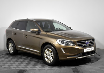 Подержанный автомобиль Volvo XC60 2017 года (3 фото)