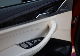 Подержанный автомобиль BMW X4 2019 года (26 фото)