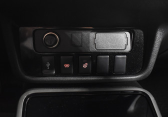 Подержанный автомобиль Mitsubishi Outlander 2019 года (17 фото)