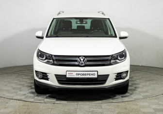 Подержанный автомобиль Volkswagen Tiguan 2012 года (2 фото)