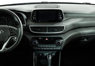 Подержанный автомобиль Hyundai Tucson 2020 года (14 фото)