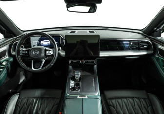 Подержанный автомобиль GAC GS8 2023 года (13 фото)