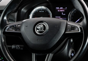 Подержанный автомобиль Skoda Kodiaq 2017 года (12 фото)