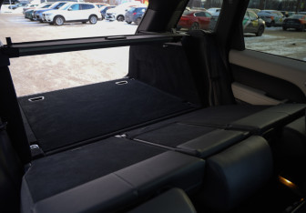 Подержанный автомобиль Land Rover Range Rover Sport 2016 года (34 фото)