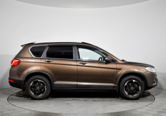 Подержанный автомобиль Haval H6 2019 года (4 фото)