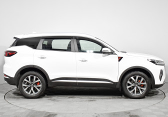 Подержанный автомобиль Chery Tiggo 7 Pro Max 2023 года (4 фото)