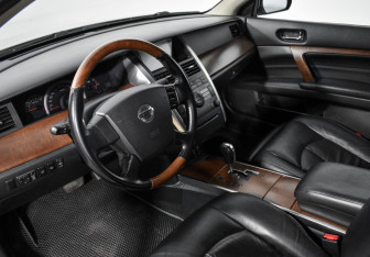 Подержанный автомобиль Nissan Teana 2006 года (9 фото)